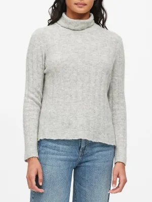 Aire Turtleneck Sweater in Heather Gray