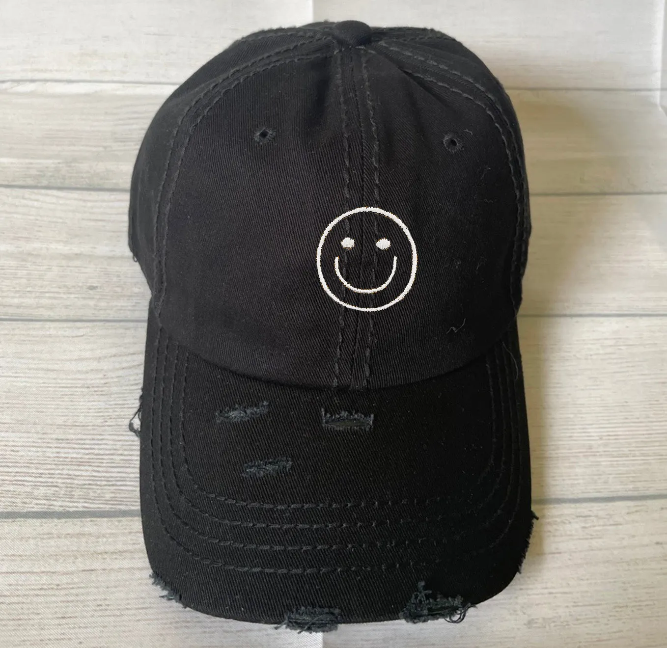 Smily face Vintage Baseball Cap